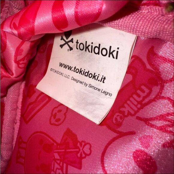 Tokidoki Cravings Comic Con 2020 Cosmetic Case - Picture 6 of 10